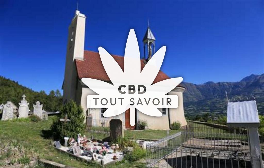 Village à La-Fare-en-Champsaur avec feuille Cannabis CBD