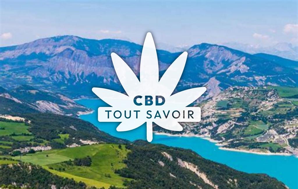 Village à Ubaye-Serre-Poncon avec feuille Cannabis CBD