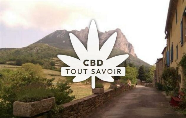 Village à Bugarach avec feuille Cannabis CBD