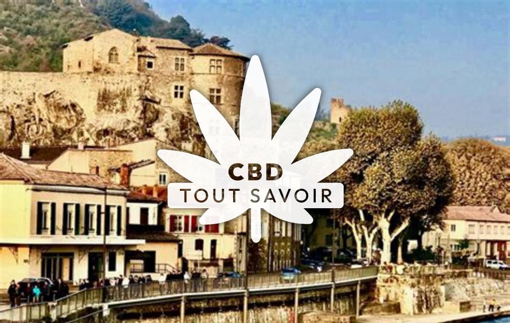 Village à Colombier-le-Vieux avec feuille Cannabis CBD