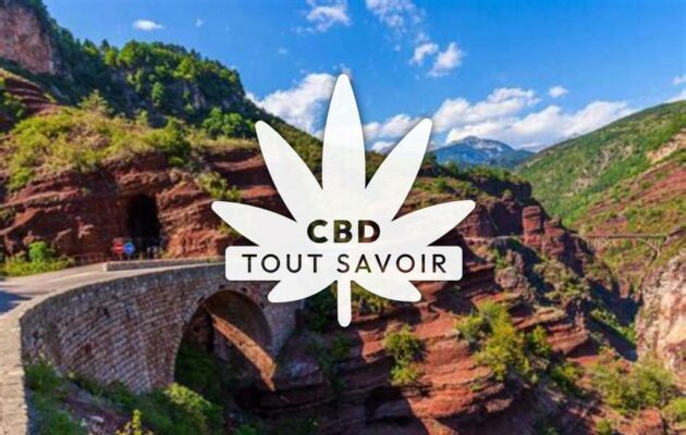 Village à Daluis avec feuille Cannabis CBD